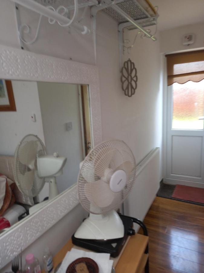 Larchmont Stay Side En Suite With Small Double Bed Leicester Extérieur photo